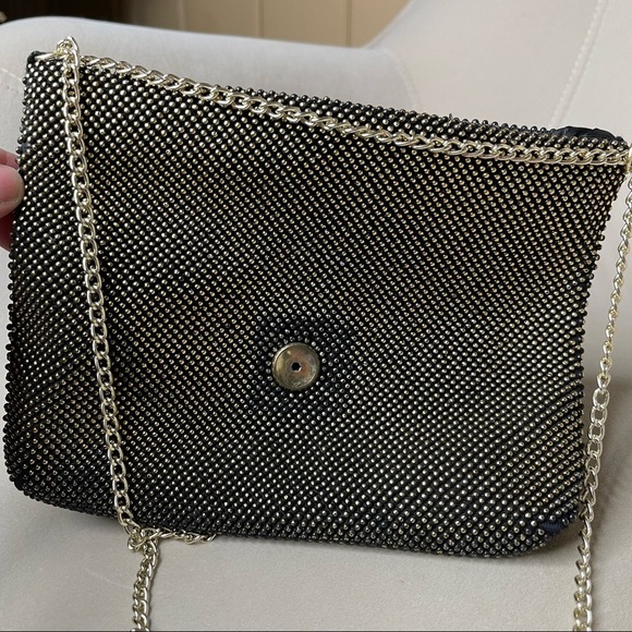 90s Vintage Black Gold Studded Shoulder Bag Chain Strap Retro Fun - Picture 3 of 6